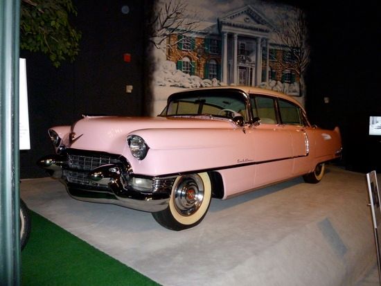 11275430316elvis-pink-cadillac-ZhqqsnzR_