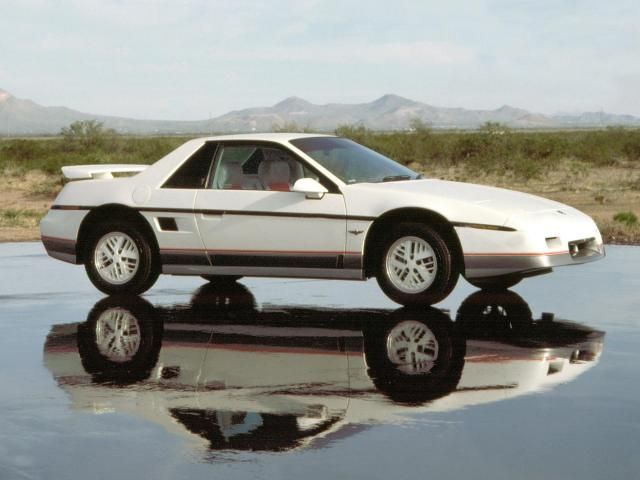 84-Pontiac-Fiero-Image-GM_01-0LcFXdjo137