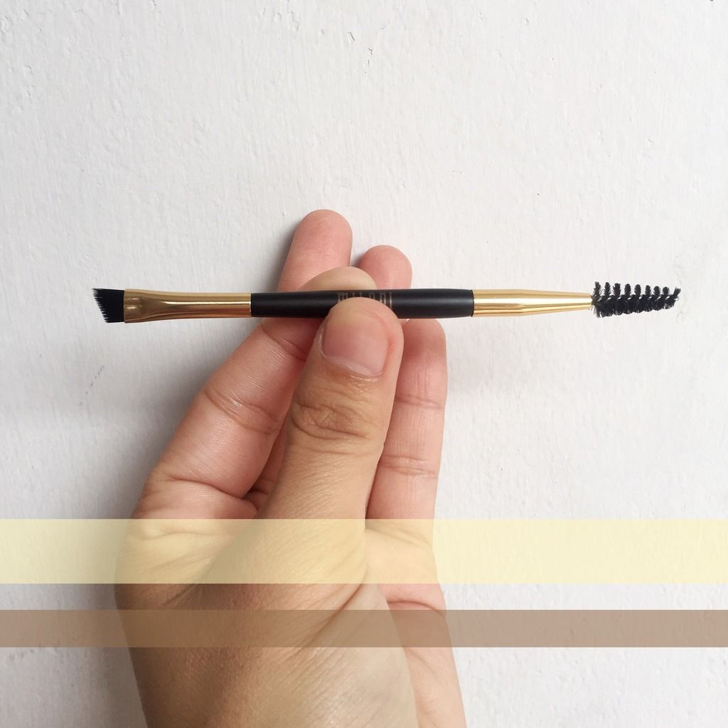 Milani's Applicator